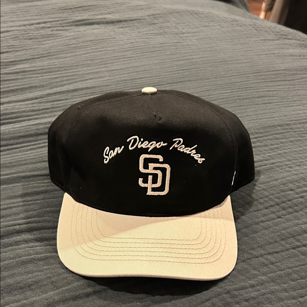 47 San Diego Padres Brand Black and Cream Cap